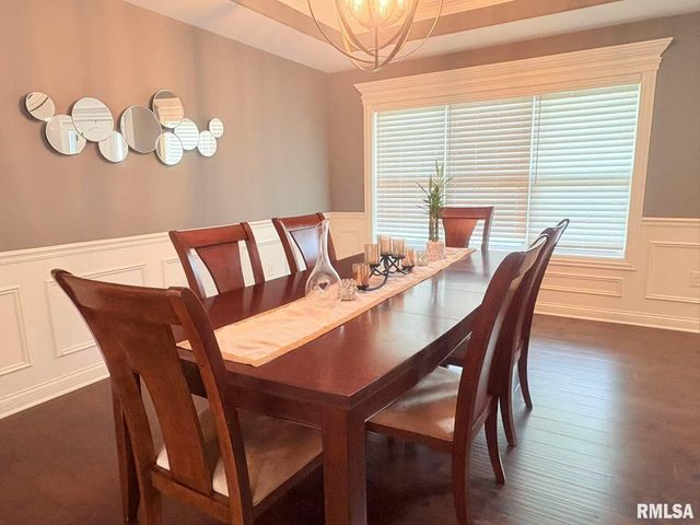 6210 W Clairemont Court, Edwards, IL 61528