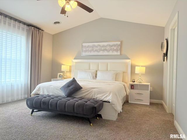 6210 W Clairemont Court, Edwards, IL 61528