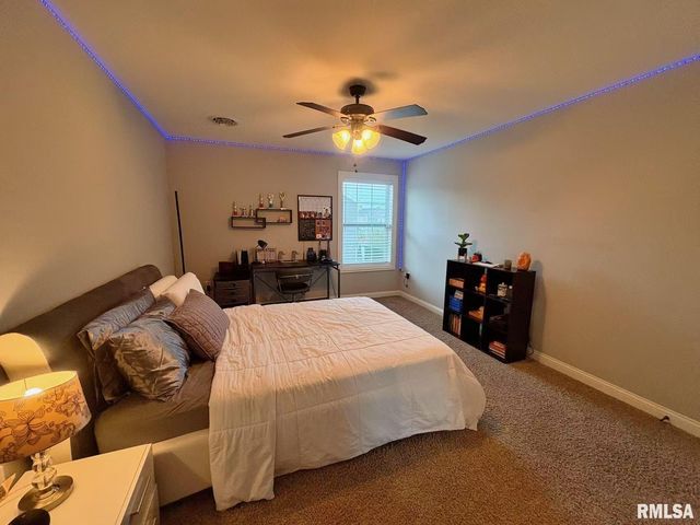 6210 W Clairemont Court, Edwards, IL 61528