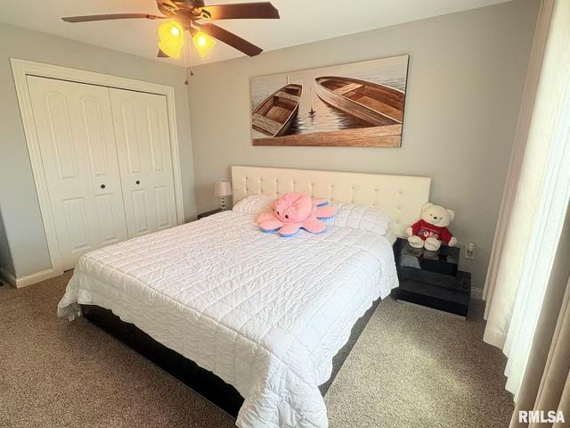 6210 W Clairemont Court, Edwards, IL 61528