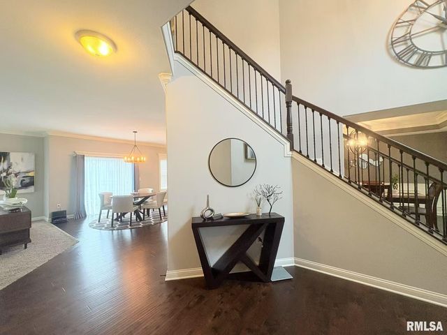 6210 W Clairemont Court, Edwards, IL 61528