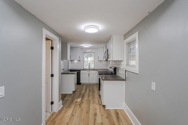 3251 Northwood Avenue, Toledo, OH 43606