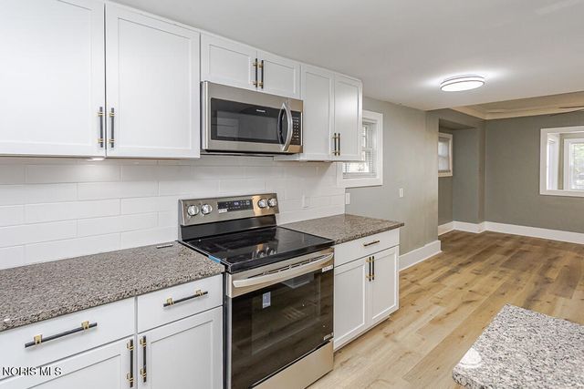 3251 Northwood Avenue, Toledo, OH 43606