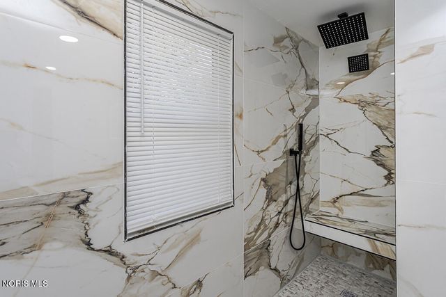 3251 Northwood Avenue, Toledo, OH 43606