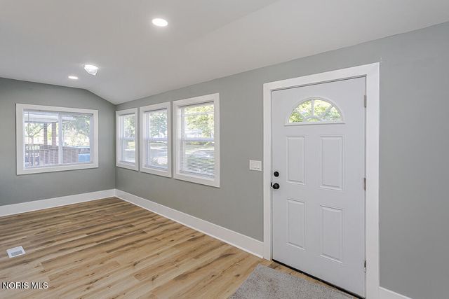 3251 Northwood Avenue, Toledo, OH 43606