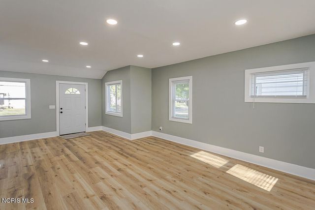 3251 Northwood Avenue, Toledo, OH 43606