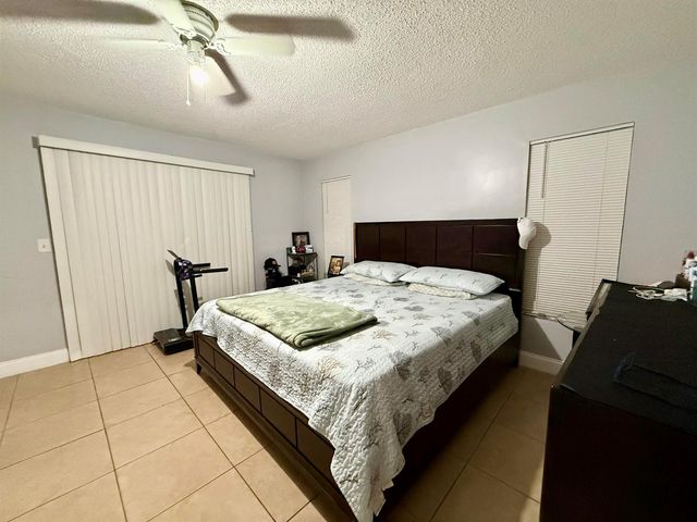 4441-4443 SE Village Road, Stuart, FL 34997