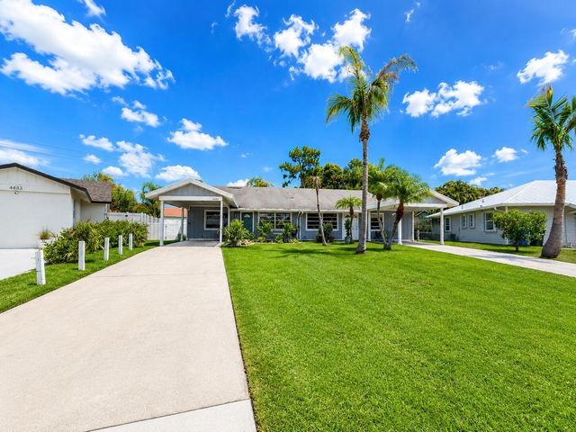 4441-4443 SE Village Road, Stuart, FL 34997