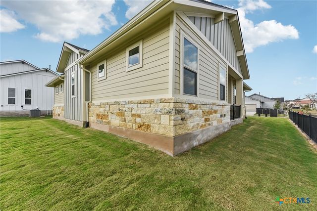 133 Antoinette Way 102, San Marcos, TX 78666