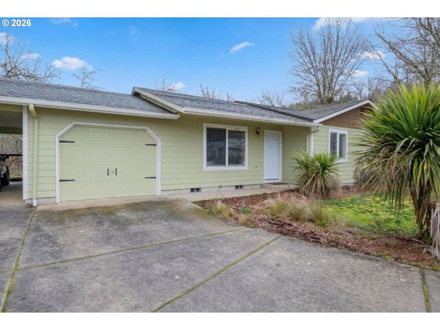 2990 HARDING Ct, Sweet Home, OR 97386