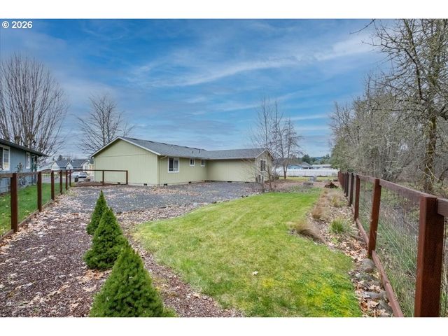2990 HARDING Ct, Sweet Home, OR 97386