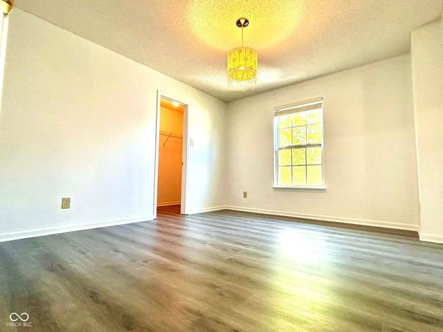 10385 McClain Drive, Brownsburg, IN 46112