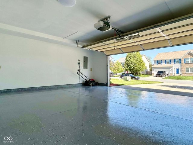 10385 McClain Drive, Brownsburg, IN 46112