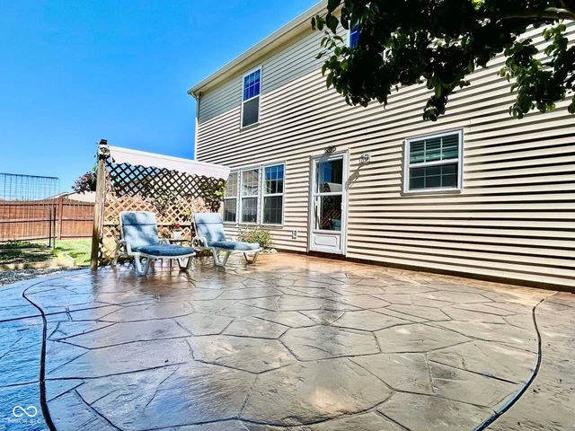 10385 McClain Drive, Brownsburg, IN 46112