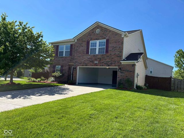 10385 McClain Drive, Brownsburg, IN 46112