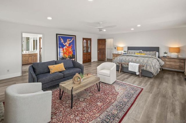 29509 Hoxie Ranch Rd, Vista, CA 92084