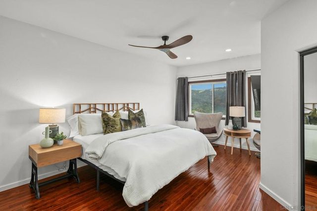 29509 Hoxie Ranch Rd, Vista, CA 92084