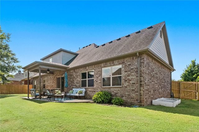 4404 SW Acres Avenue, Bentonville, AR 72713