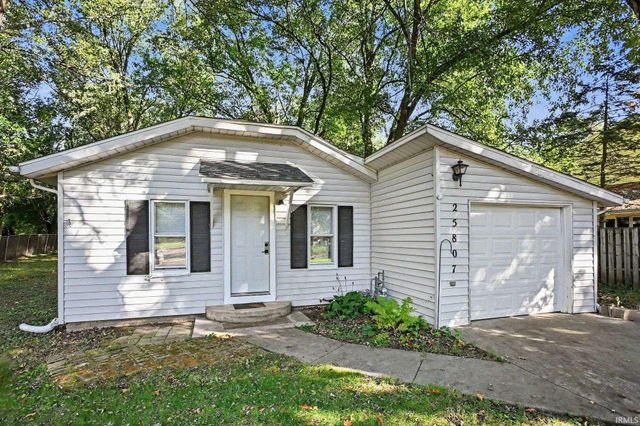 25807 Coolidge Avenue, Elkhart, IN 46517