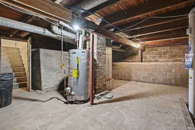 25807 Coolidge Avenue, Elkhart, IN 46517