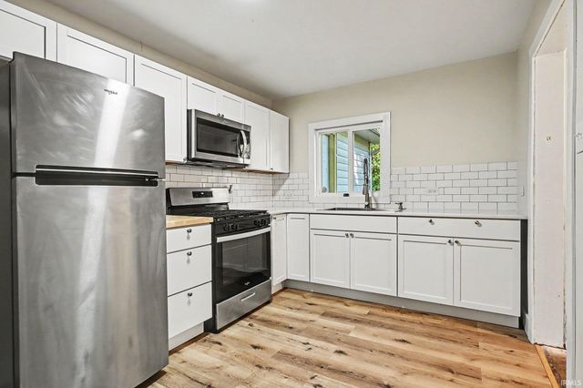 25807 Coolidge Avenue, Elkhart, IN 46517