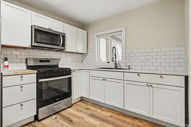 25807 Coolidge Avenue, Elkhart, IN 46517
