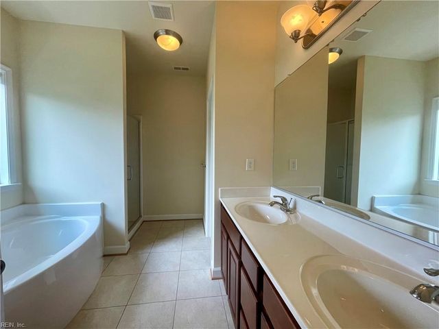 5508 Parish Turn PL, Virginia Beach, VA 23455