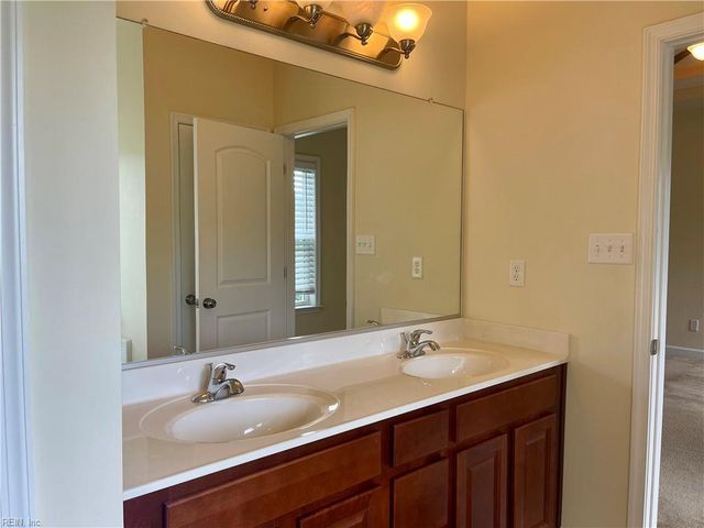 5508 Parish Turn PL, Virginia Beach, VA 23455