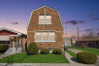 40 W 81st Street, Chicago, IL 60620