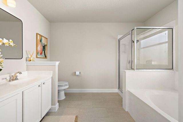 105 Edison DR, Hutto, TX 78634