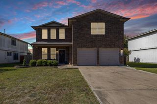 105 Edison DR, Hutto, TX 78634
