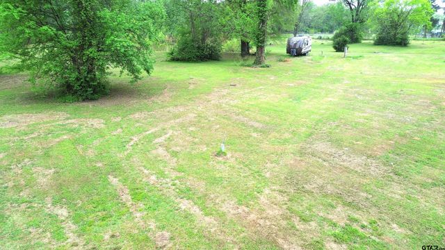 736 W State Highway 21, Crockett, TX 75835