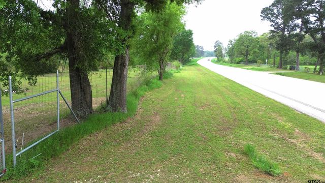 736 W State Highway 21, Crockett, TX 75835