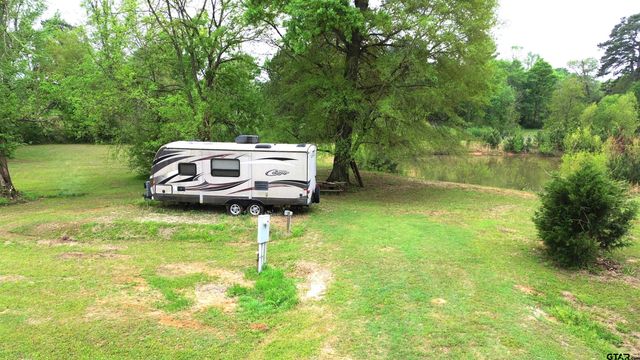 736 W State Highway 21, Crockett, TX 75835
