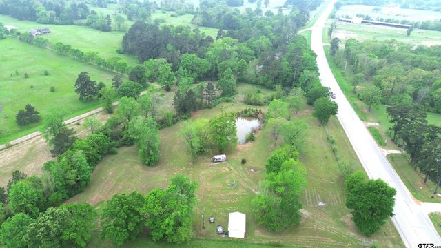 736 W State Highway 21, Crockett, TX 75835
