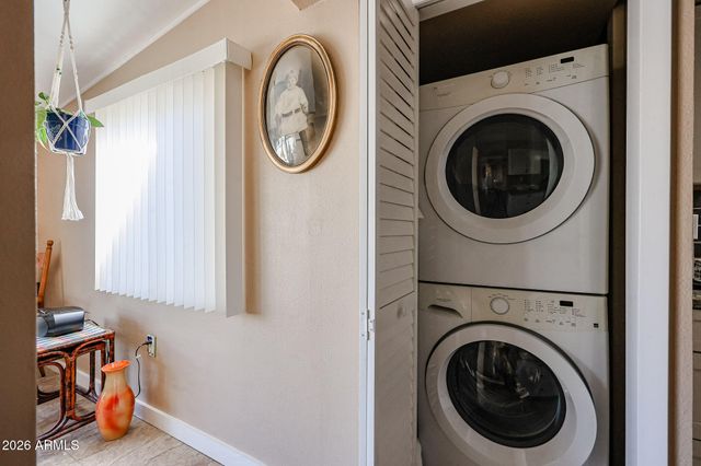 11627 N DESERT HILLS Drive W, Sun City, AZ 85351