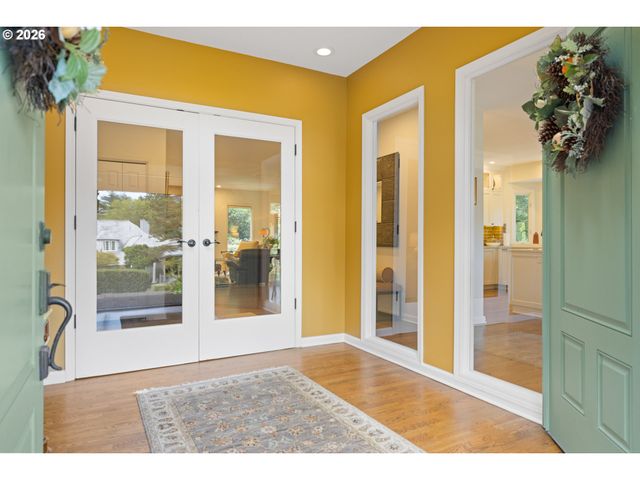 12856 Nw HARTFORD St, Portland, OR 97229