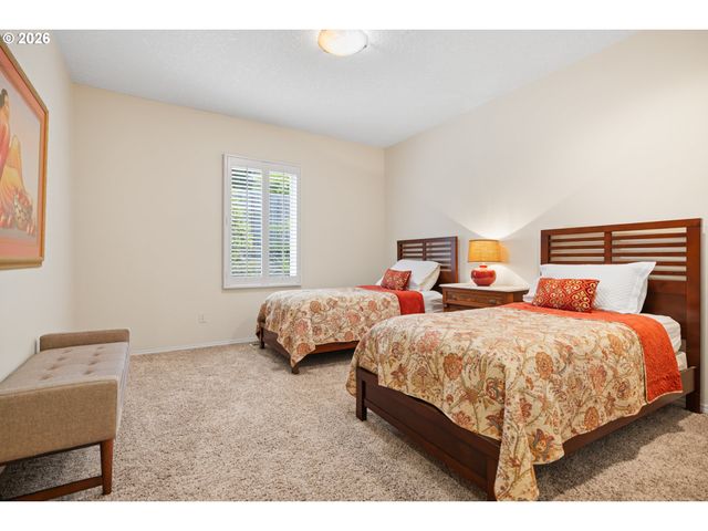 12856 Nw HARTFORD St, Portland, OR 97229