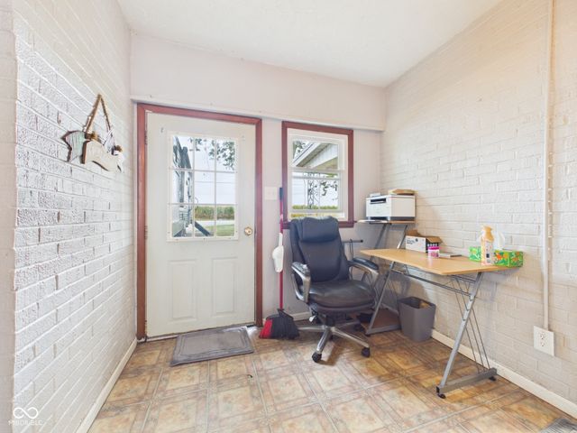 2868 E State Road 236, Anderson, IN 46017