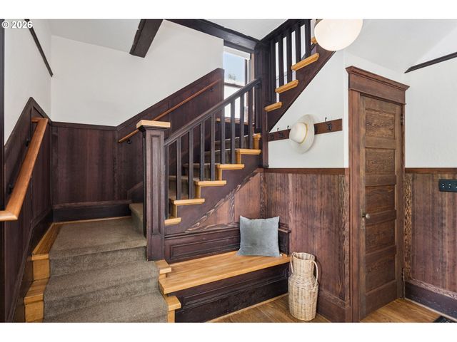 4011 Se SALMON St, Portland, OR 97214