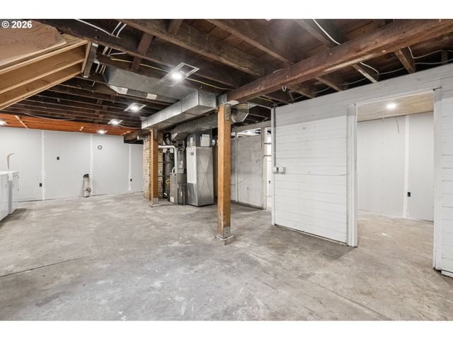 4011 Se SALMON St, Portland, OR 97214