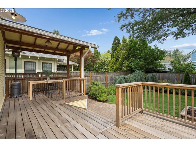 4011 Se SALMON St, Portland, OR 97214
