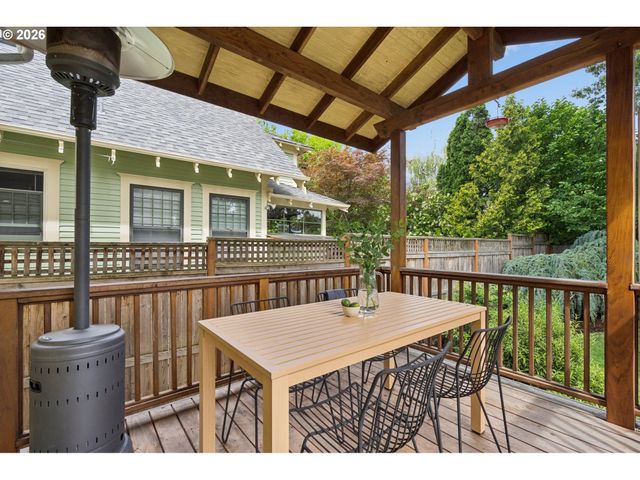 4011 Se SALMON St, Portland, OR 97214