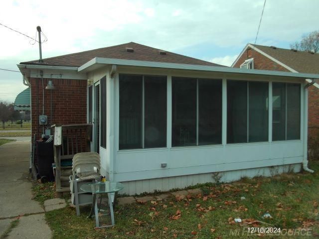 5727 E Outer Drive, Detroit, MI 48234