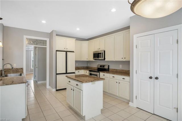 4032 Colonial CRES, Williamsburg, VA 23188