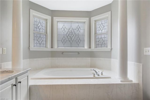 4032 Colonial CRES, Williamsburg, VA 23188