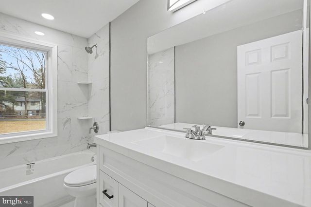 413 OBRECHT RD, Sykesville, MD 21784