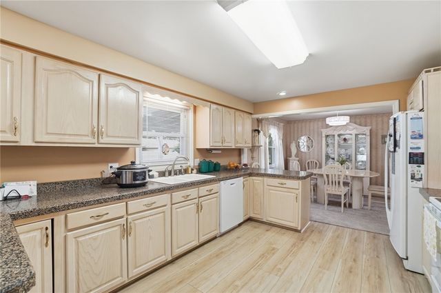 700 Ionic Circle, Mad River Twp, OH 45323