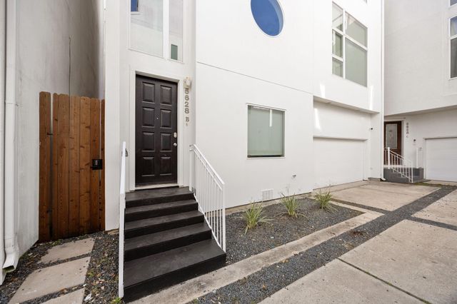 5628 Kiam Street B, Houston, TX 77007