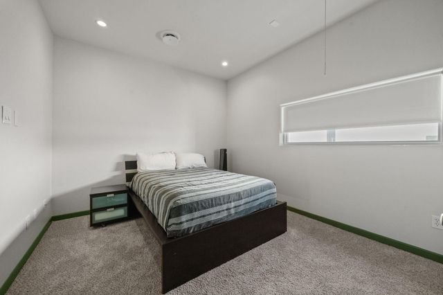 5628 Kiam Street B, Houston, TX 77007